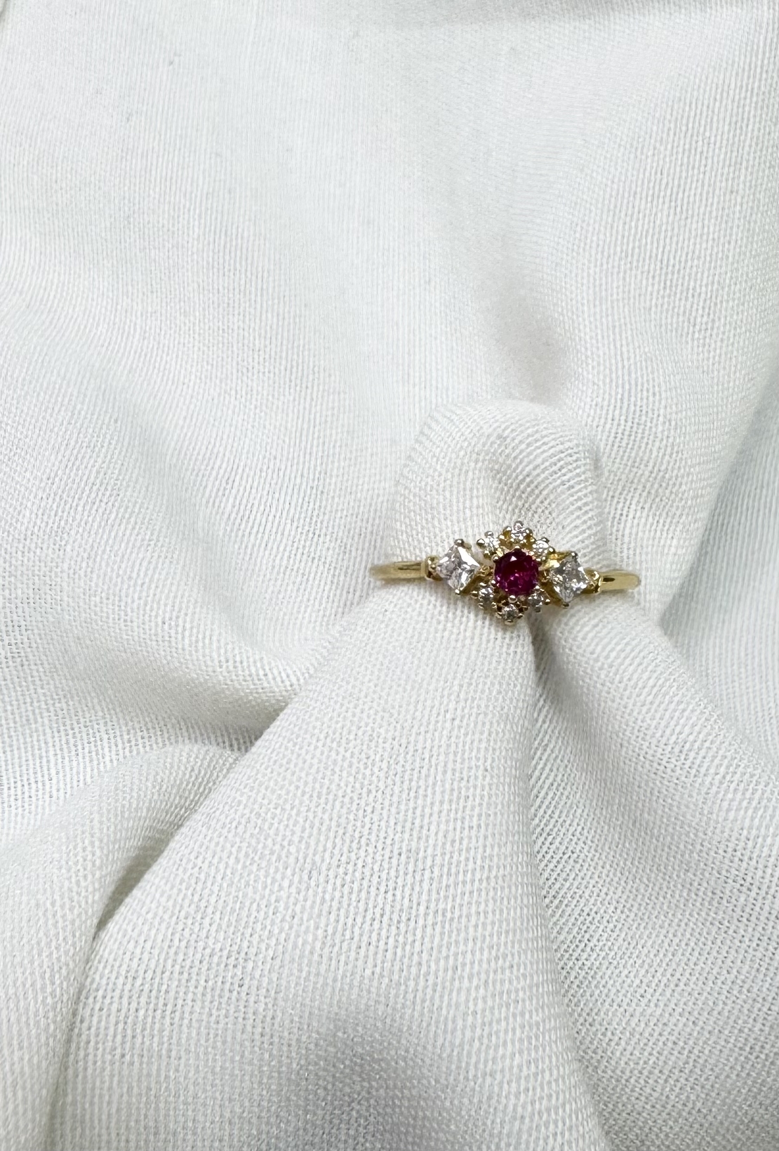 טבעת אליסה ורוד