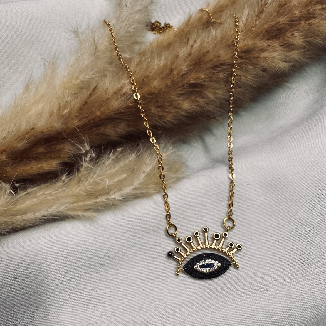 שרשרת עין מהממת