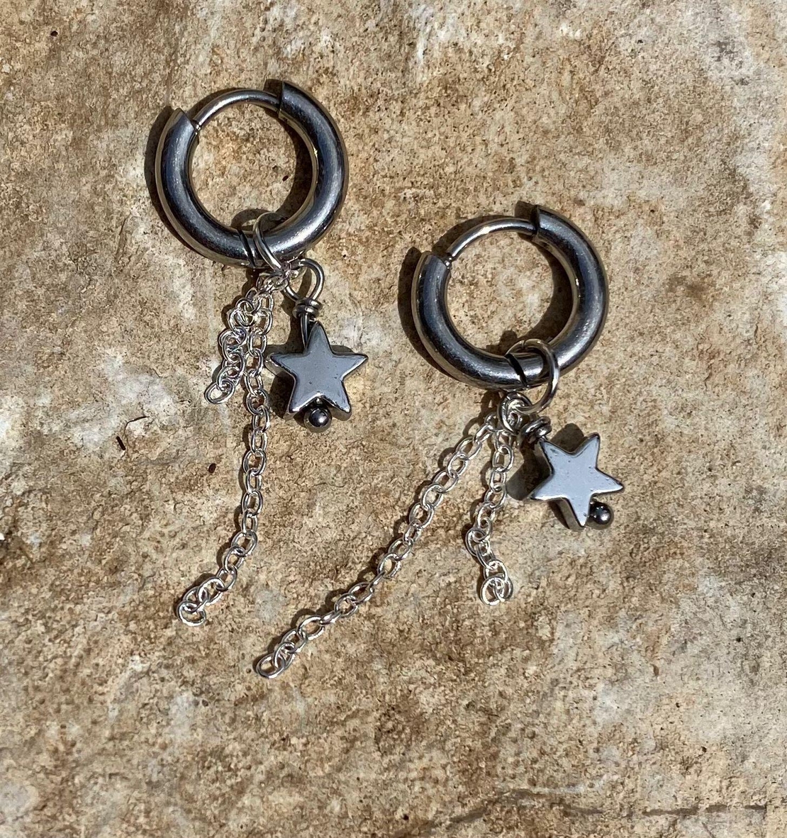 עגילי חישוק כוכב