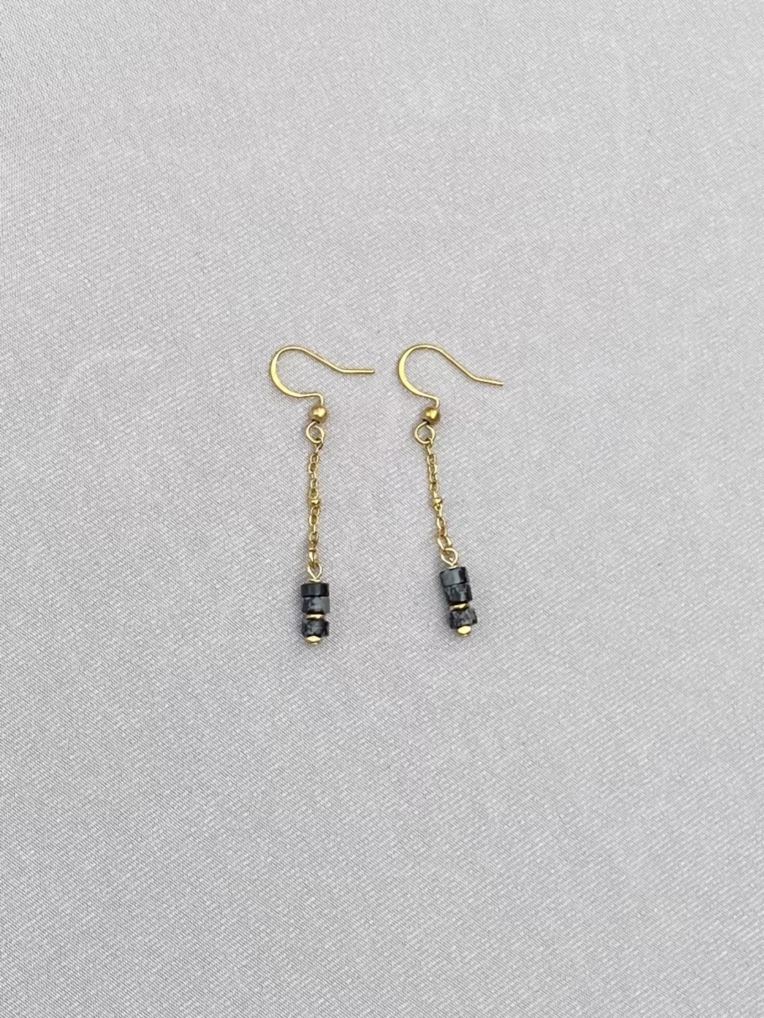 עגילי שרשרת אוניקס