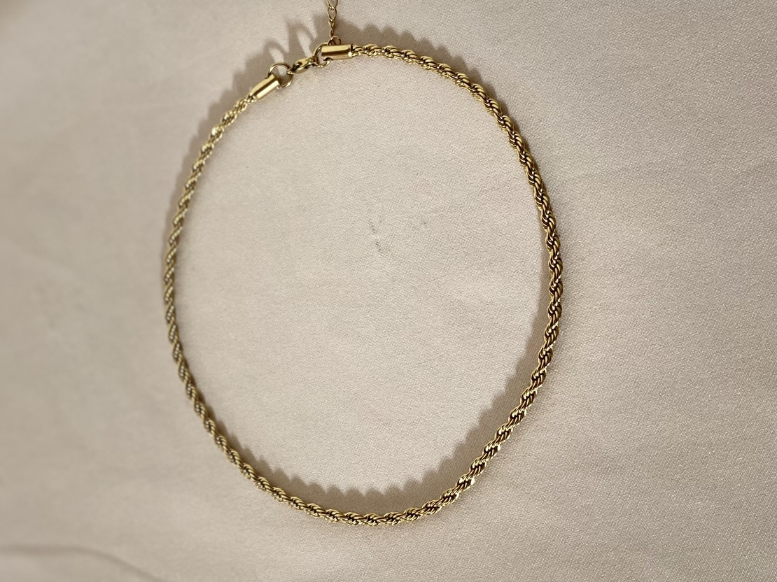 LUMINA ROPE – שרשרת זהב שזורה