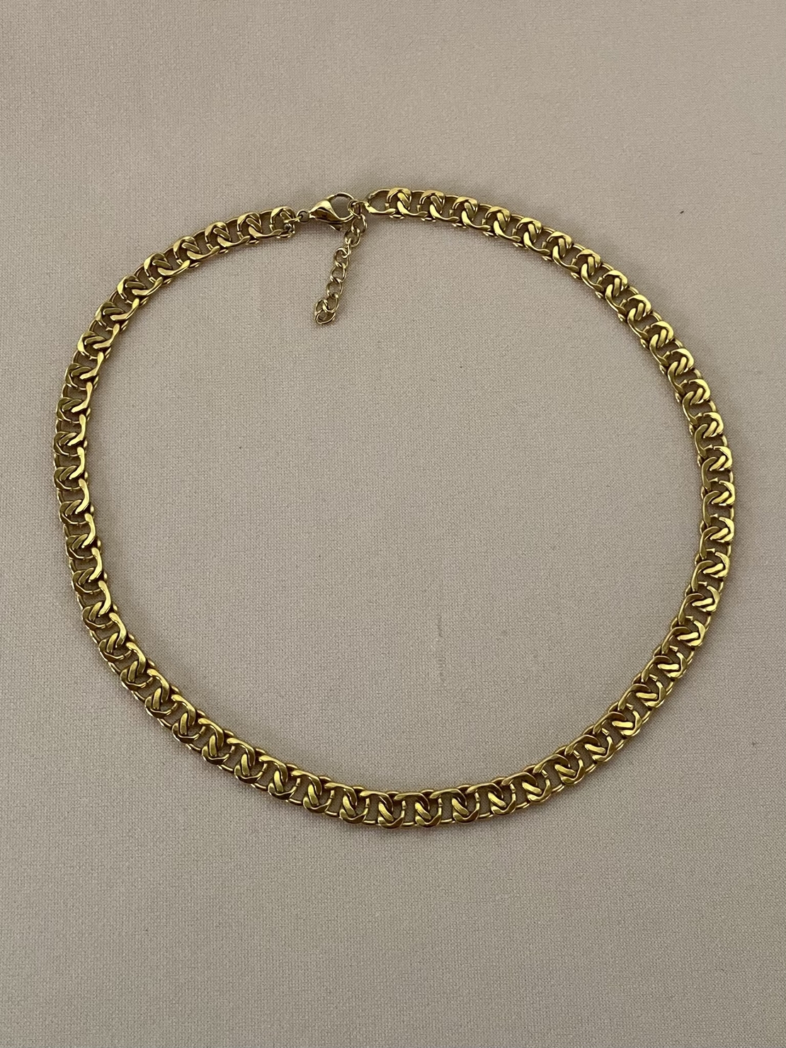 AUREA ROYALE – שרשרת גורמט