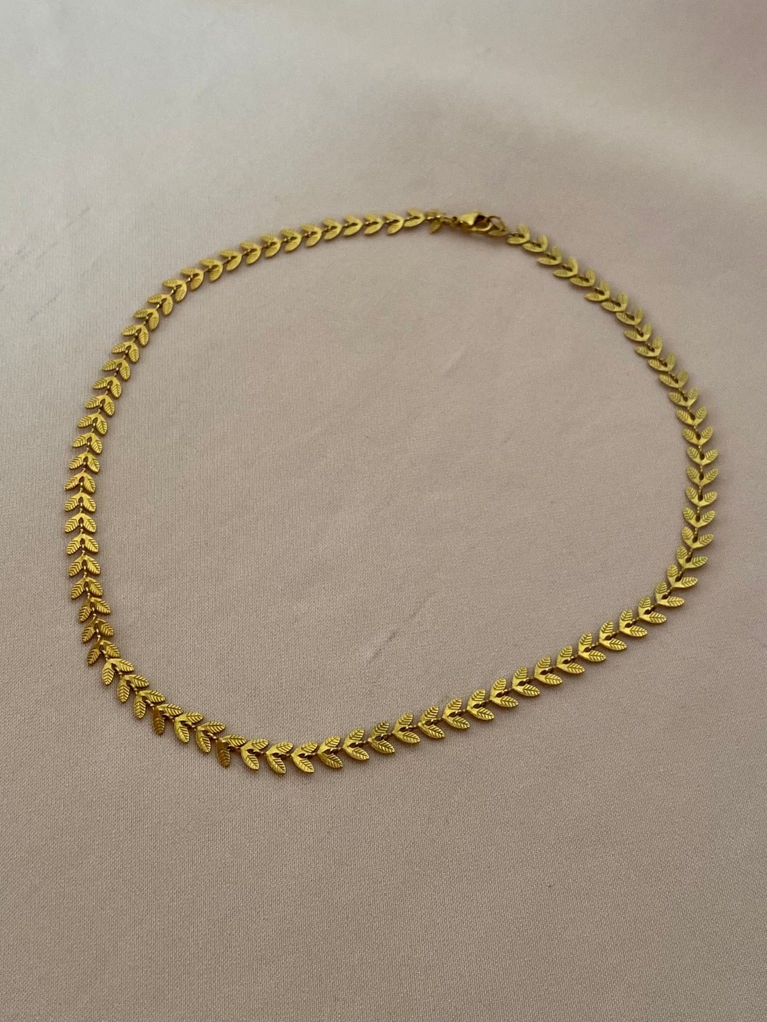 שרשרת גולדפילד Leaves