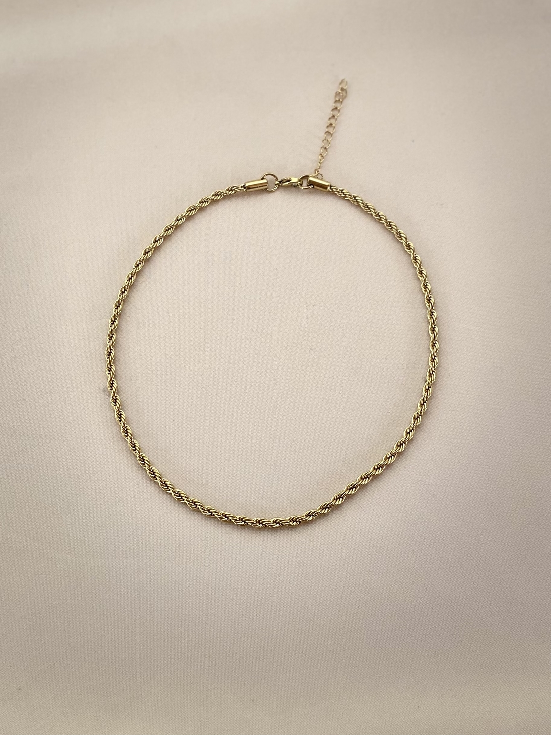 LUMINA ROPE – שרשרת זהב שזורה