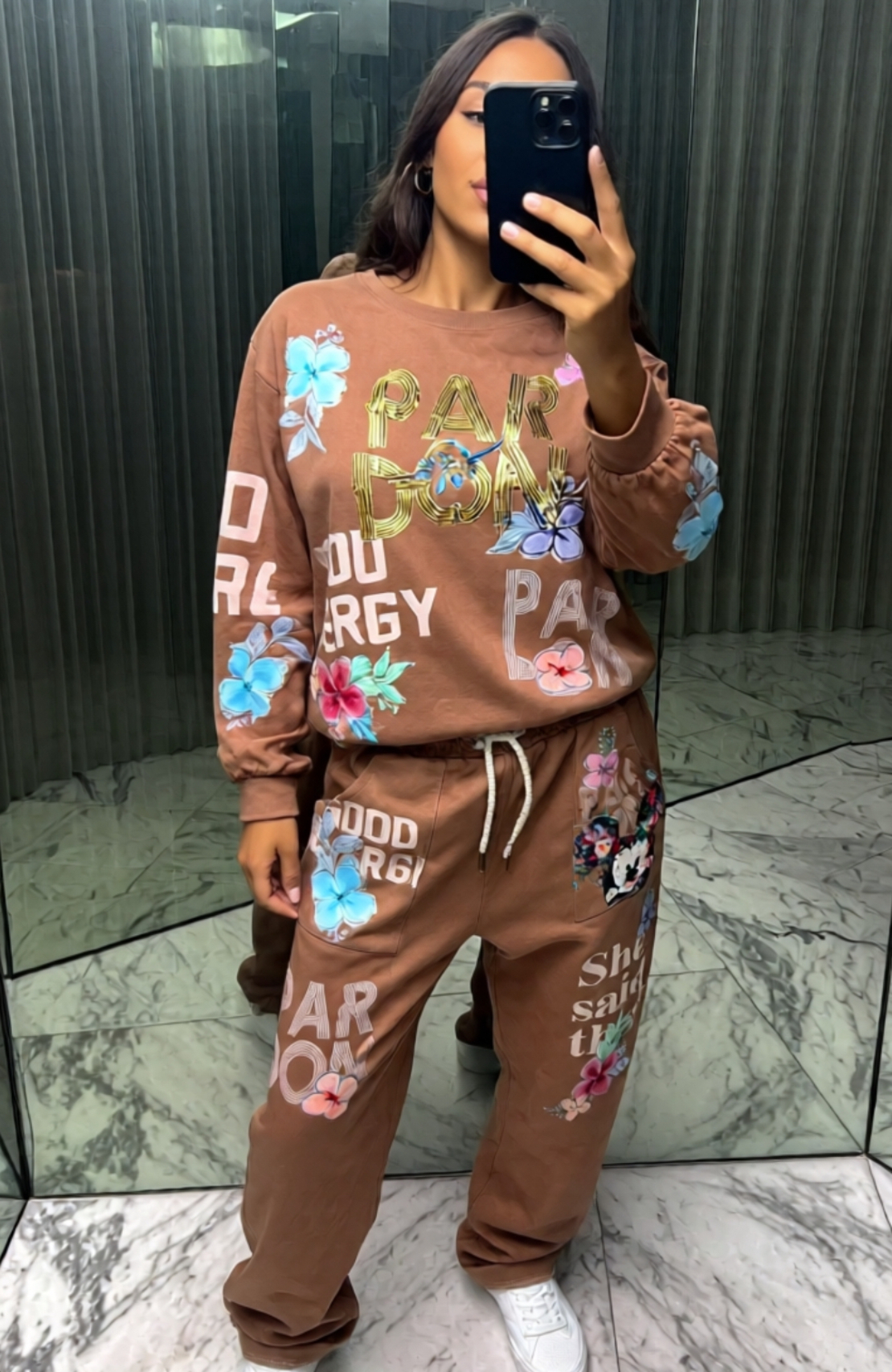 חליפת הדפסים