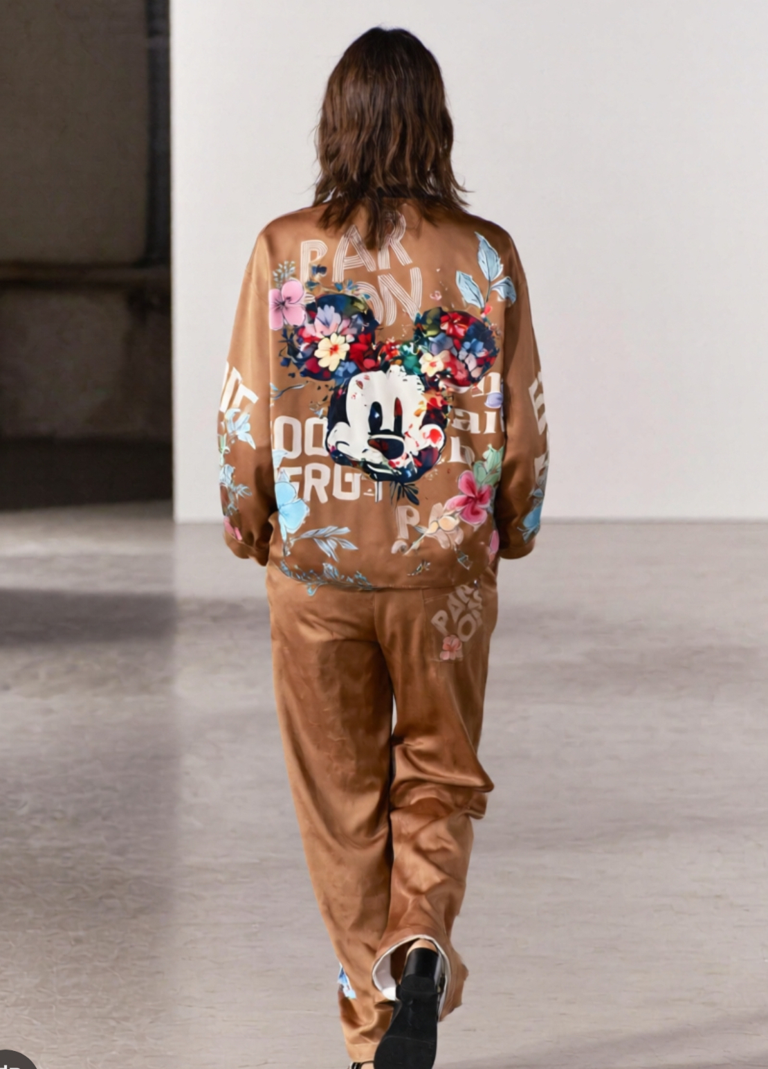 חליפת הדפסים