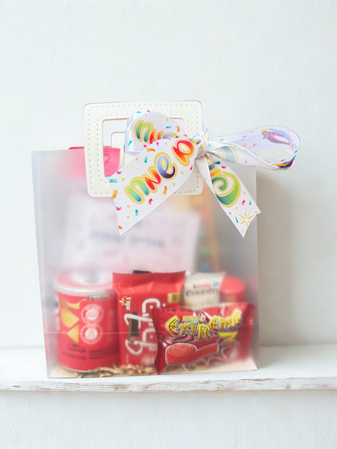 מארז מתוקים באדום