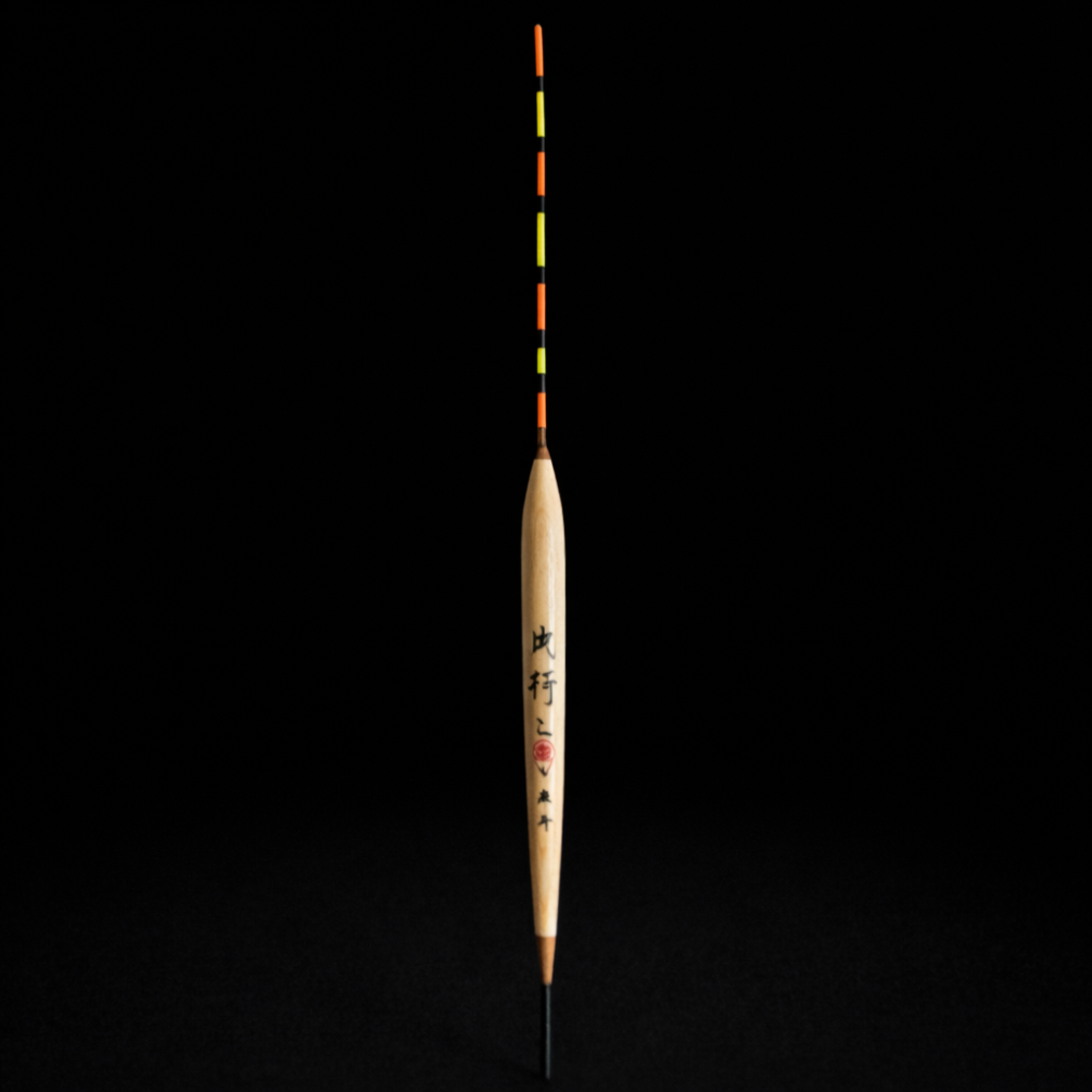 מצוף ארוך לחכה לדיג עדין ובוס