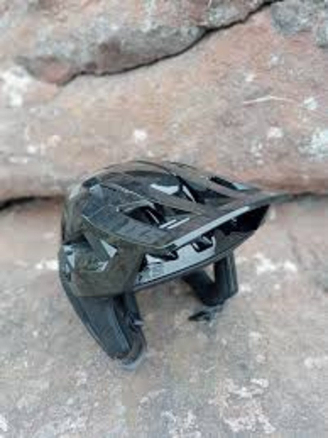 קסדה 3.4 ixs trigger x mips