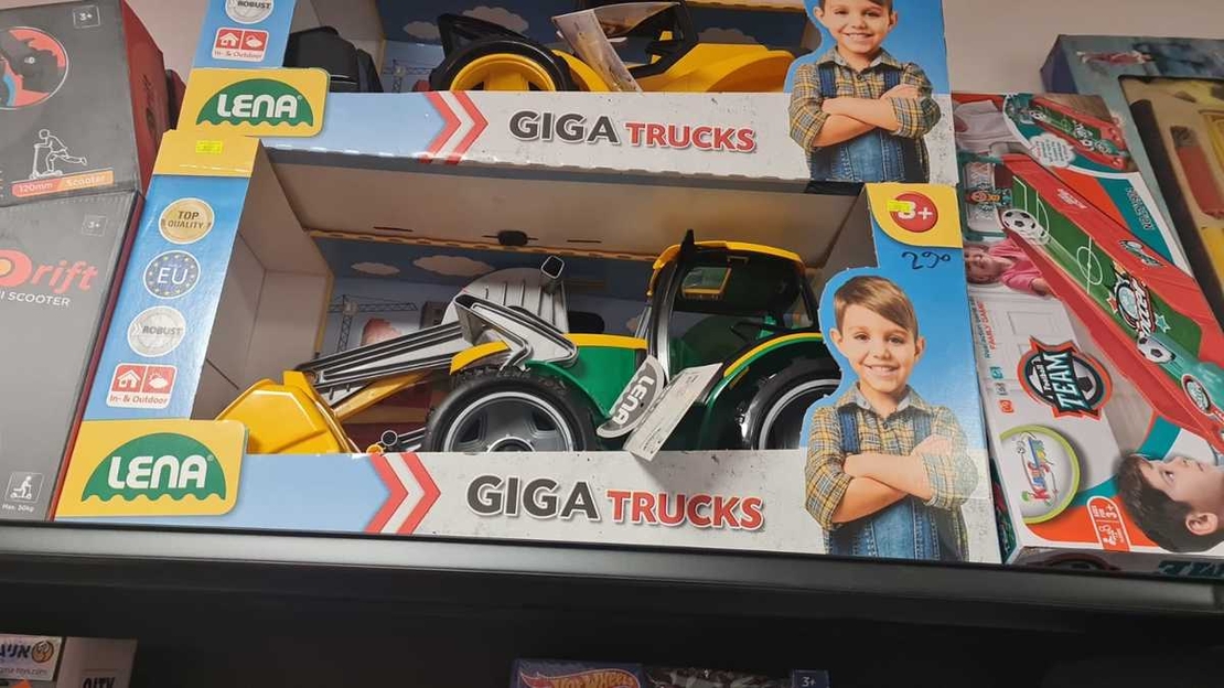 טרקטור דחיפה עם כף הרמה - LENA