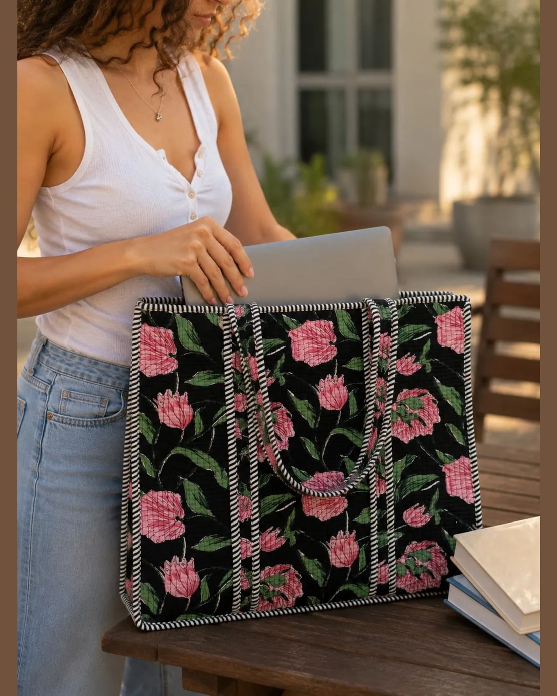 תיק TOTE מידנייט בלום · Midnight Bloom