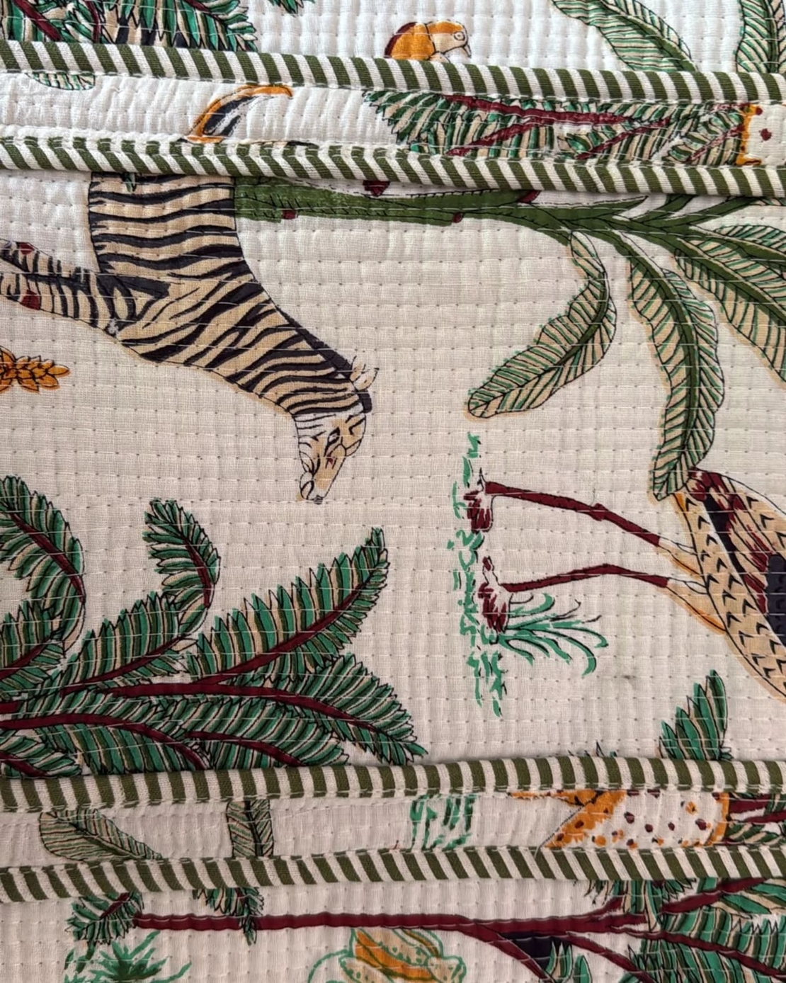 תיק TOTE סרנגטי אואזיס · Serengeti Oasis