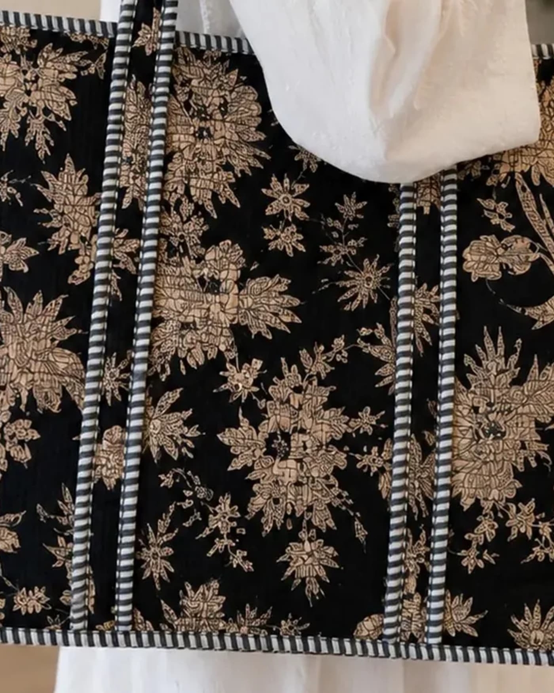 תיק TOTE גולדן ברוק · Golden Baroque
