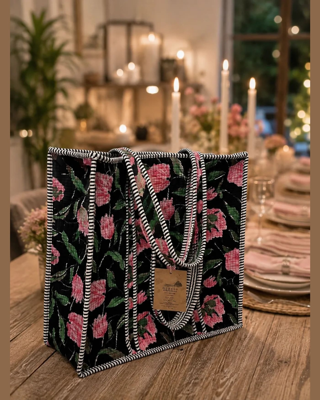 תיק TOTE מידנייט בלום · Midnight Bloom