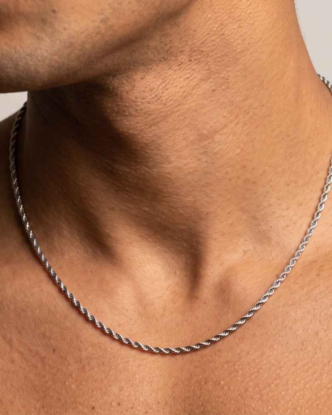 שרשרת חבל לגבר