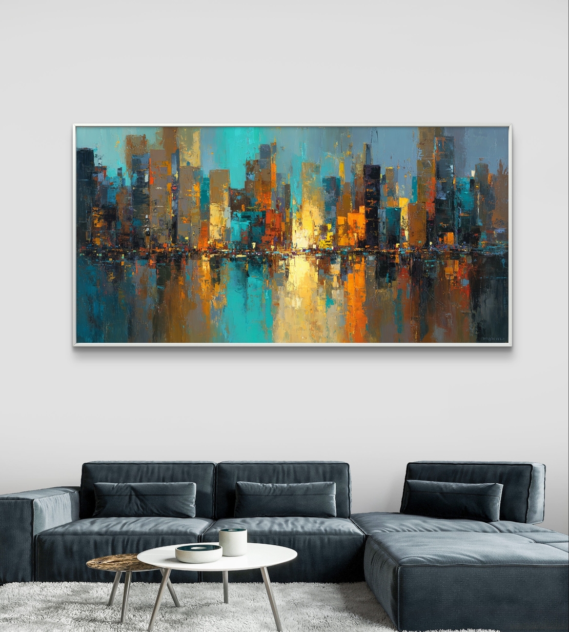 תמונת קנבס אבסטרקטית לרוחב עם קו רקיע עירוני והשתקפות מים בגווני כחול, טורקיז וזהב