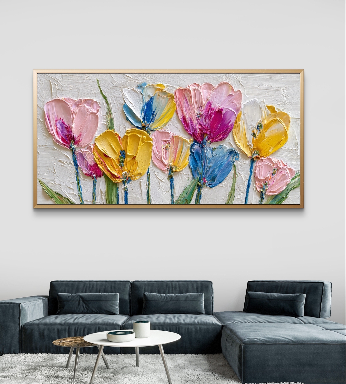 תמונת קנבס לרוחב עם פרחים צבעוניים בסגנון ציור אמנותי ועדין לעיצוב הבית