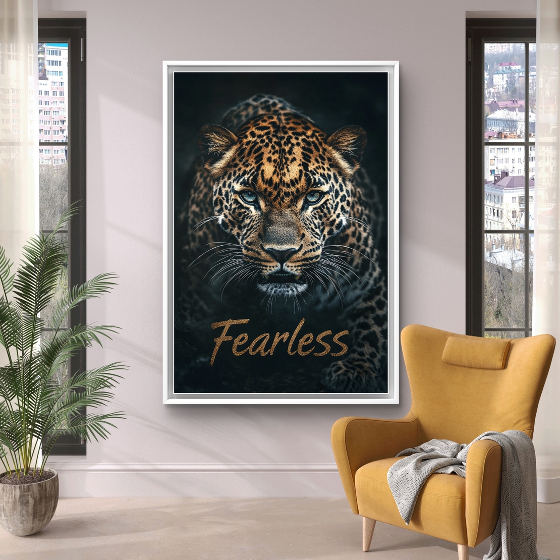 תמונת קנבס של נמר עם מבט עוצמתי וכיתוב Fearless מתוך קולקציית תכשיט לבית