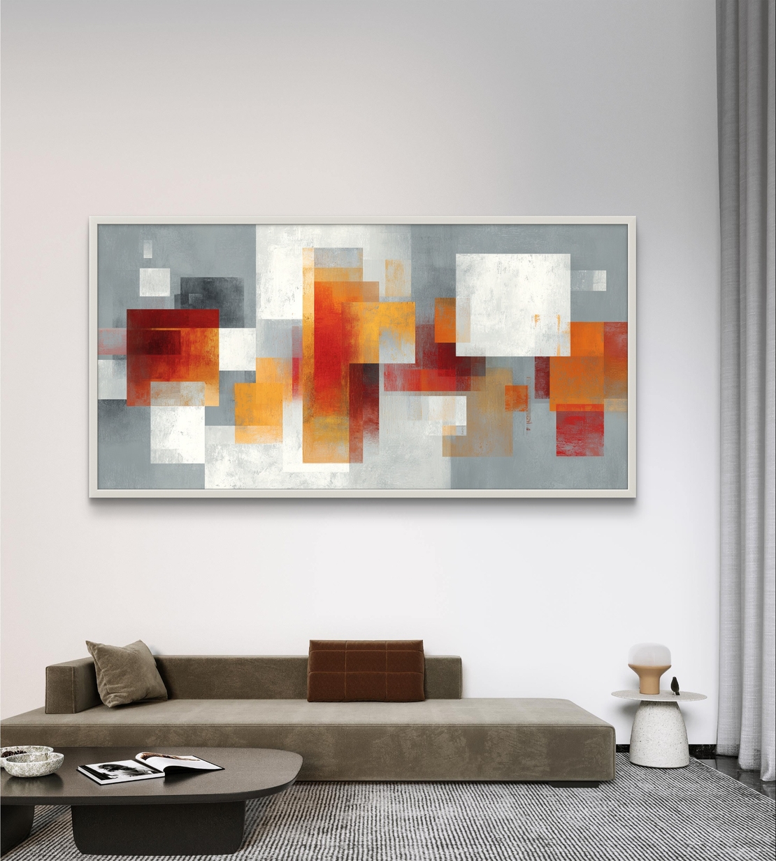 תמונת קנבס לרוחב בהדפסה חלקה עם צורות אבסטרקטיות בגווני אפור, לבן וכתום, בעיצוב מודרני ואלגנטי לבית.