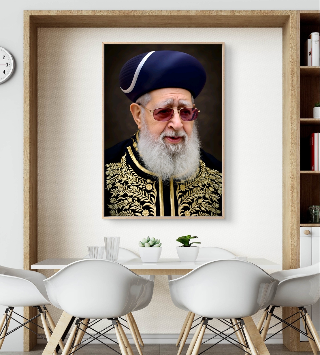 תמונת קנבס אומנותית של הרב עובדיה יוסף, עם מבט מלא חוכמה ויראת שמיים, בלבוש מסורתי מעוטר בזהב. תמונה מרהיבה המכניסה קדושה, תורה וברכה לכל בית וחלל יהודי.