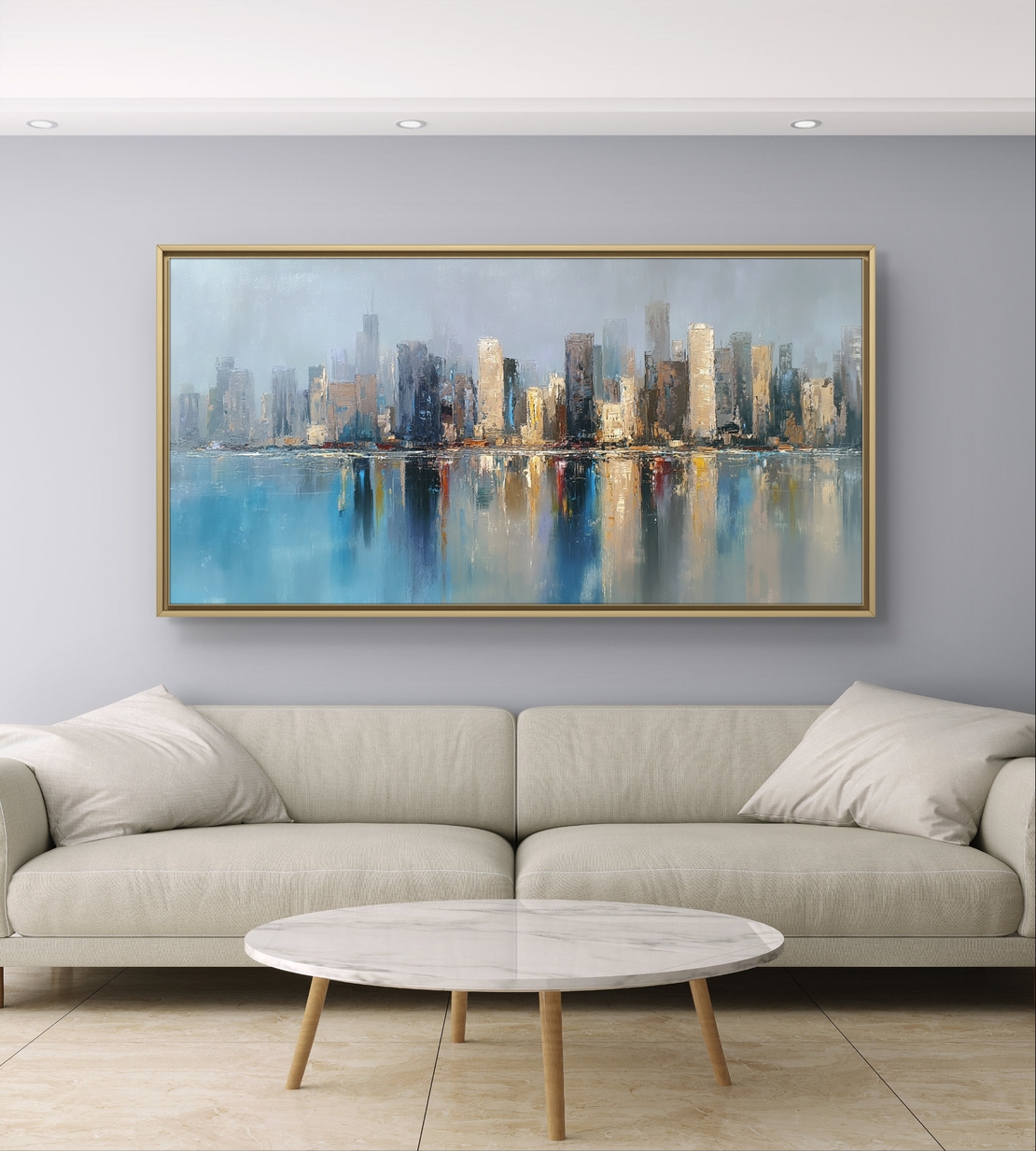 תמונת קנבס של קו רקיע מודרני המשתקף במים בגווני כחול וזהב, בהדפסה חלקה ללא תבליט.