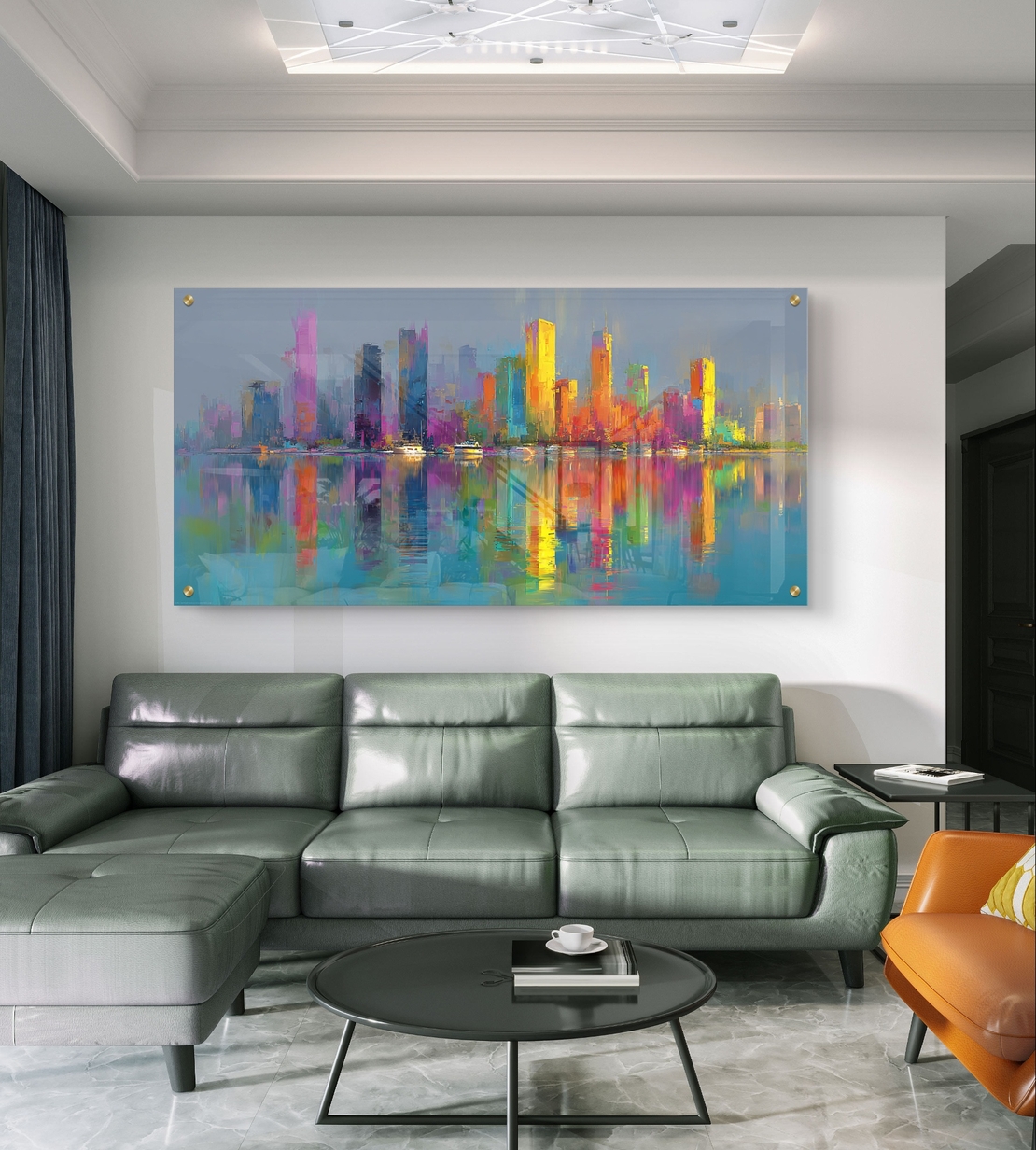 תמונת זכוכית לרוחב המציגה קו עיר צבעוני בהדפסה חלקה – תכשיט לבית