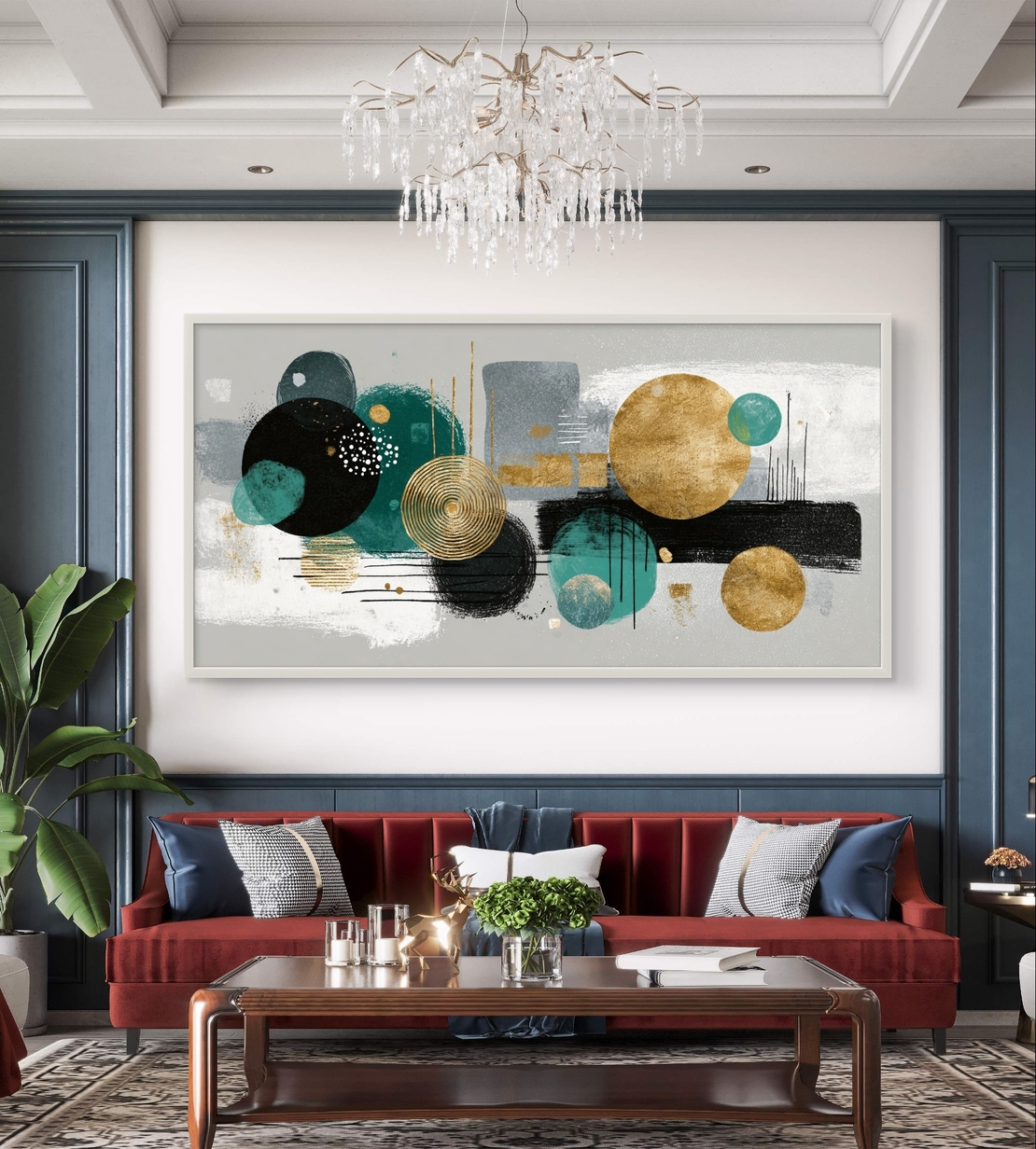 קנבס אבסטרקט עם קומפוזיציית עיגולים וזהב על רקע בהיר.