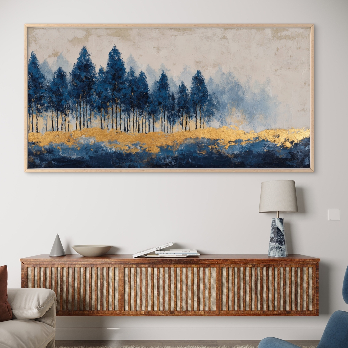 תמונת קנבס של יער עצים כחולים עם נגיעות זהב על רקע בהיר
