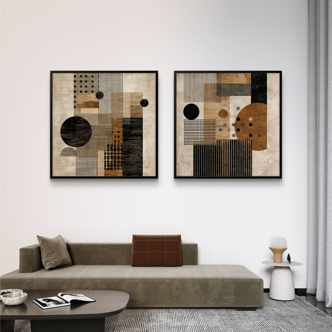זוג תמונות קנבס מרובעות בעיצוב גאומטרי בגווני חום, בז’ ושחור