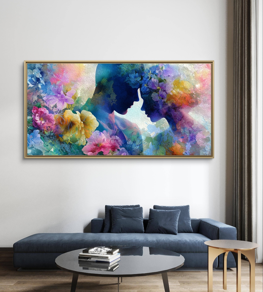 קנבס רומנטי גדול עם פרחים עשירים ורקע אמנותי עדין.