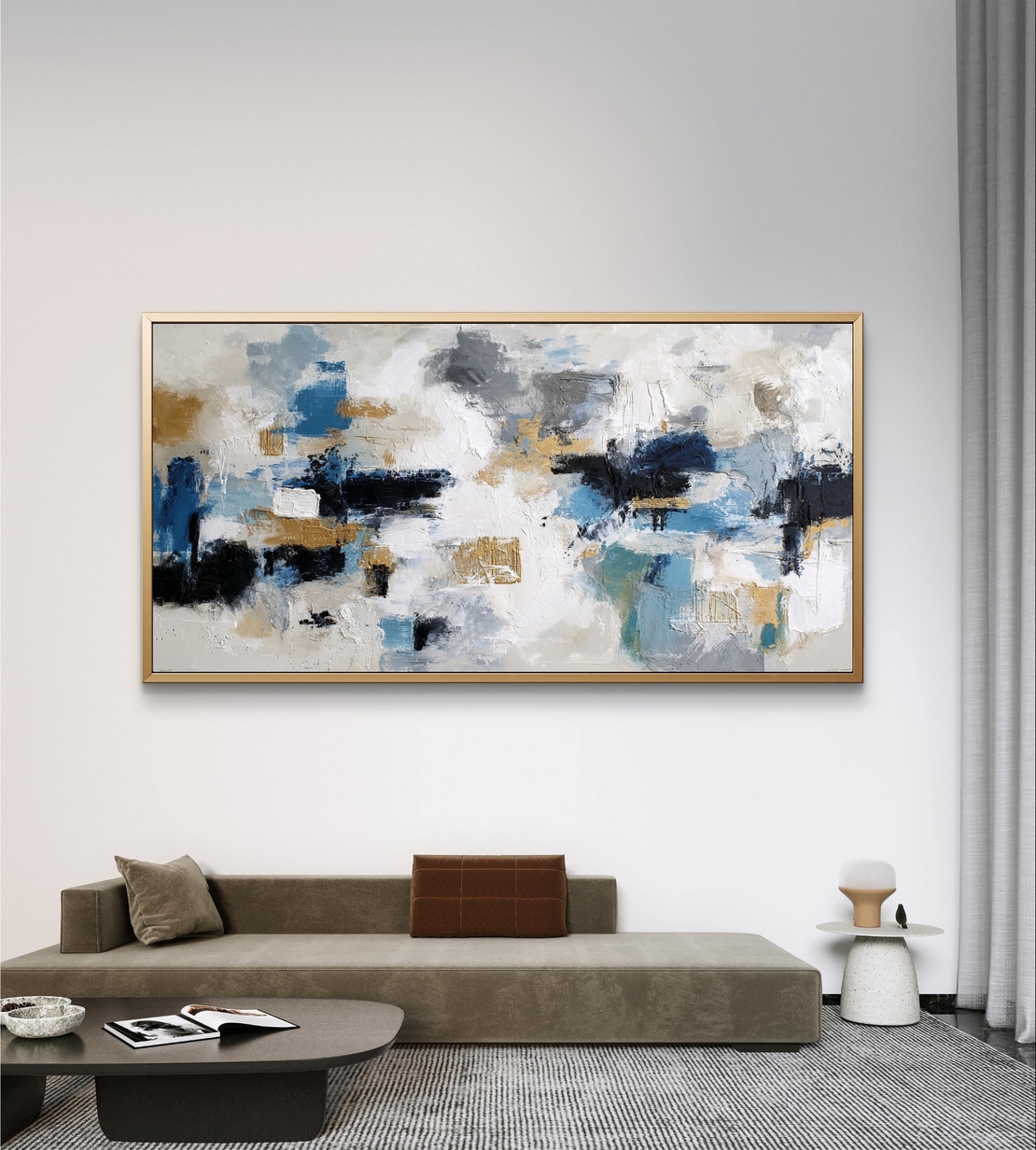 מרחב שקט – תמונת קנבס אבסטרקט כחול-לבן עם נגיעות זהב | MS1354