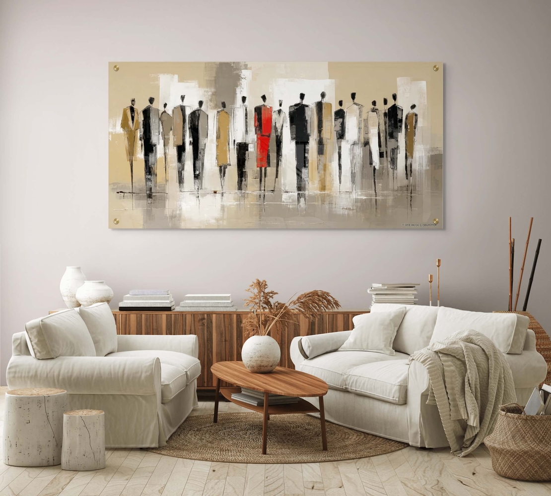 תמונת זכוכית לרוחב עם דמויות מופשטות בצבעי שחור, לבן ובז’ ונגיעה אדומה דרמטית, מתוך קולקציית תכשיט לבית.