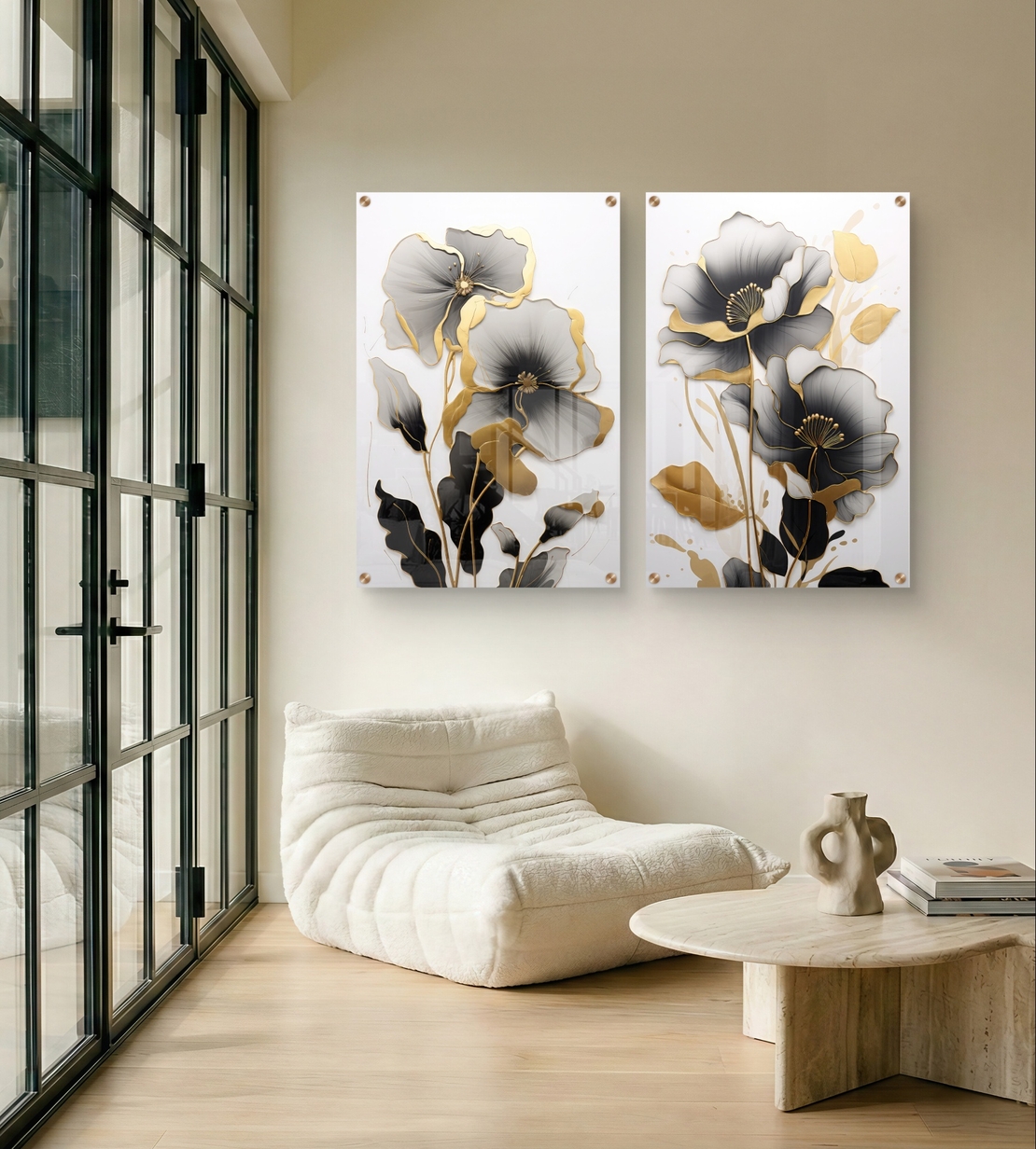 תמונת זכוכית זוגית של פרחים בגווני שחור, אפור וזהב בעיצוב אלגנטי ויוקרתי