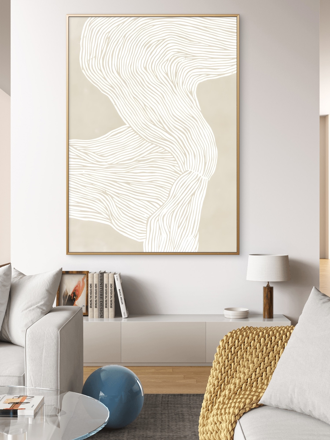 תמונת קנבס מודרנית בגווני שמנת עם קווים לבנים זורמים בעיצוב מינימליסטי מתוך קולקציית NEXTGEN BY BAR מבית תכשיט לבית.