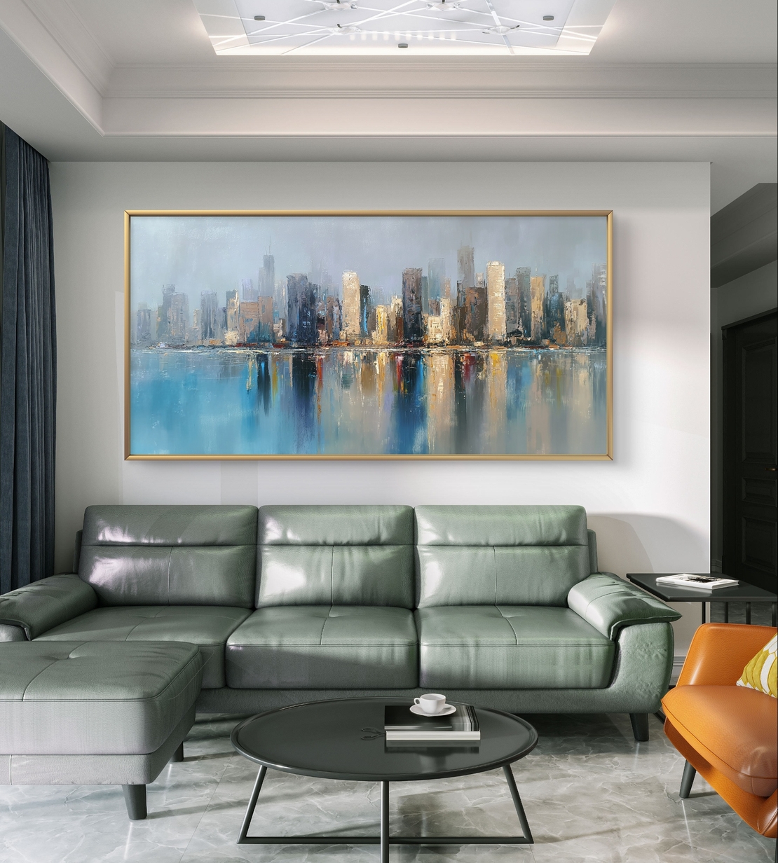 תמונת קנבס של קו רקיע מודרני המשתקף במים בגווני כחול וזהב, בהדפסה חלקה ללא תבליט.