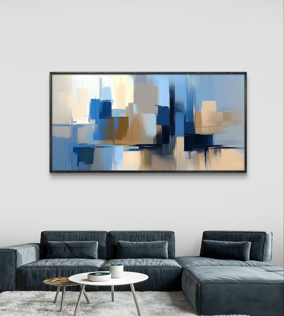תמונת קנבס לרוחב בעיצוב אבסטרקטי עם מריחות צבע בגווני כחול, שמנת וחול, בסגנון מודרני ורגוע