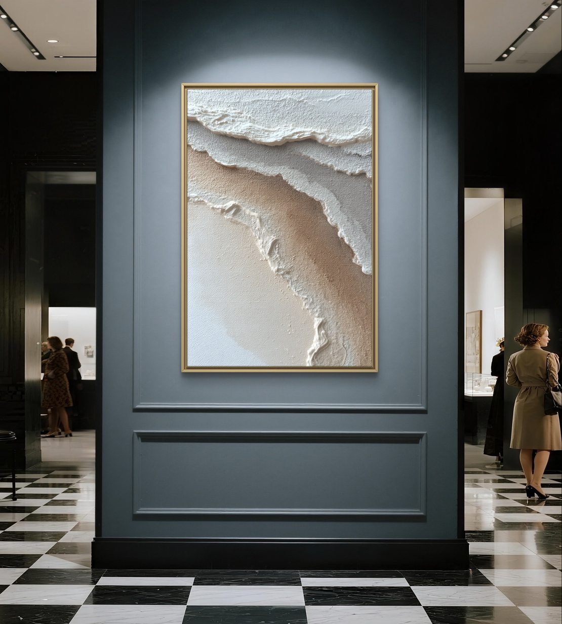 תמונת קנבס אנכית מינימליסטית עם שכבות טקסטורה בגווני חול שמנת ולבן