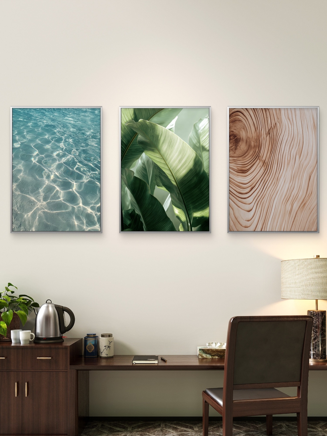שלישיית תמונות קנבס בעיצוב טבעי – מים צלולים, עלים ירוקים ועץ בגוון בז’, מהקולקציה של תכשיט לבית, NEXTGEN BY BAR.