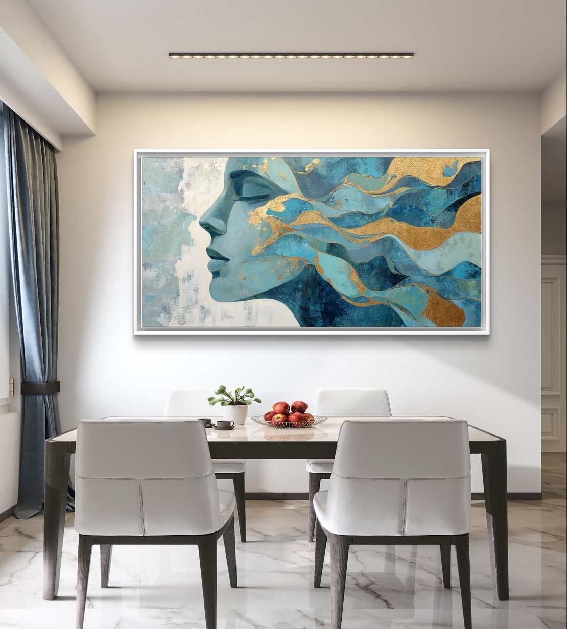 תמונת קיר רוחבית – פרופיל פנים נשי עם שכבות צבע כחול וטורקיז וקווי זהב