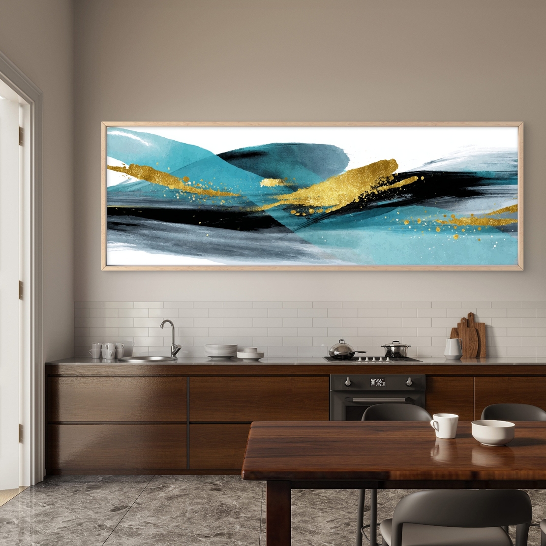 תמונת קנבס פנורמית עם גלים מופשטים בגווני טורקיז ושחור ונגיעות זהב – גלי זהב