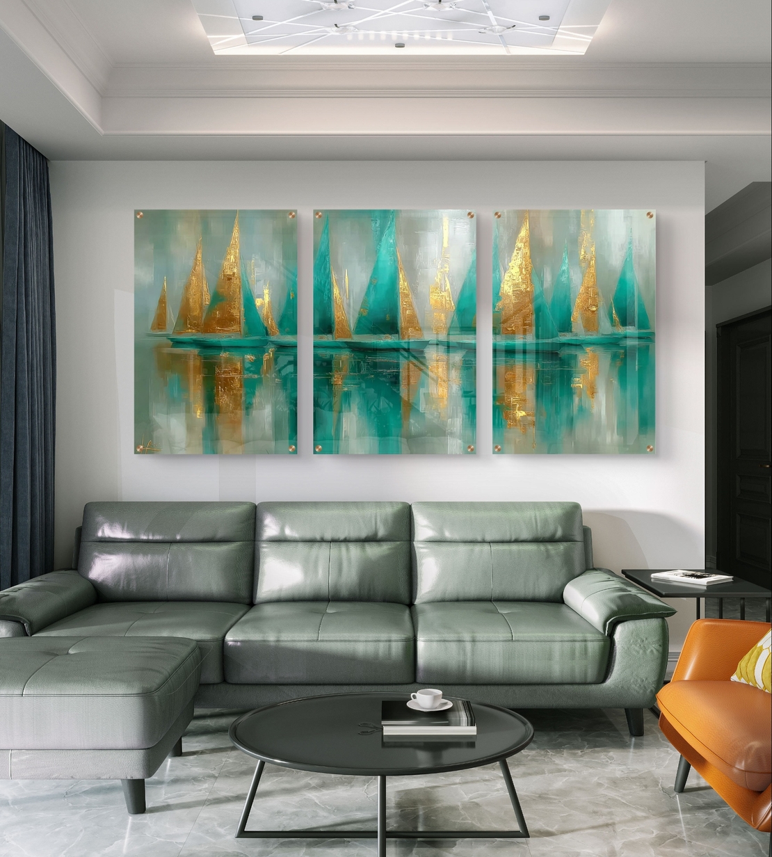 תמונת זכוכית שלשה עם מפרשים מופשטים בגווני טורקיז וזהב – תכשיט לבית