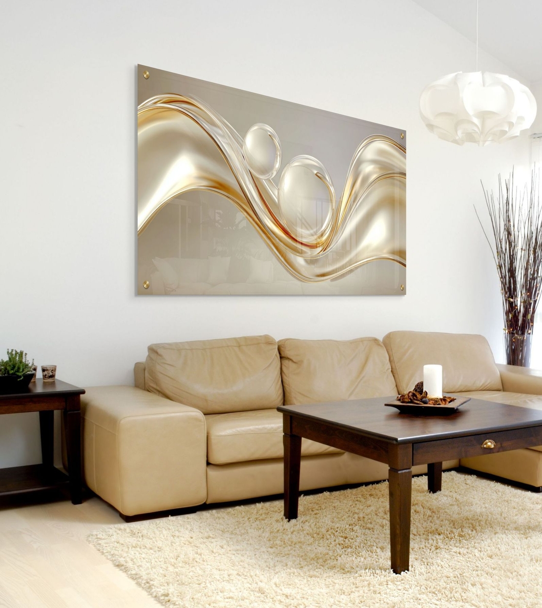 תמונת זכוכית לרוחב עם גלים מוזהבים ואלמנטים עגולים בעיצוב מודרני ויוקרתי מתוך קולקציית תכשיט לבית.