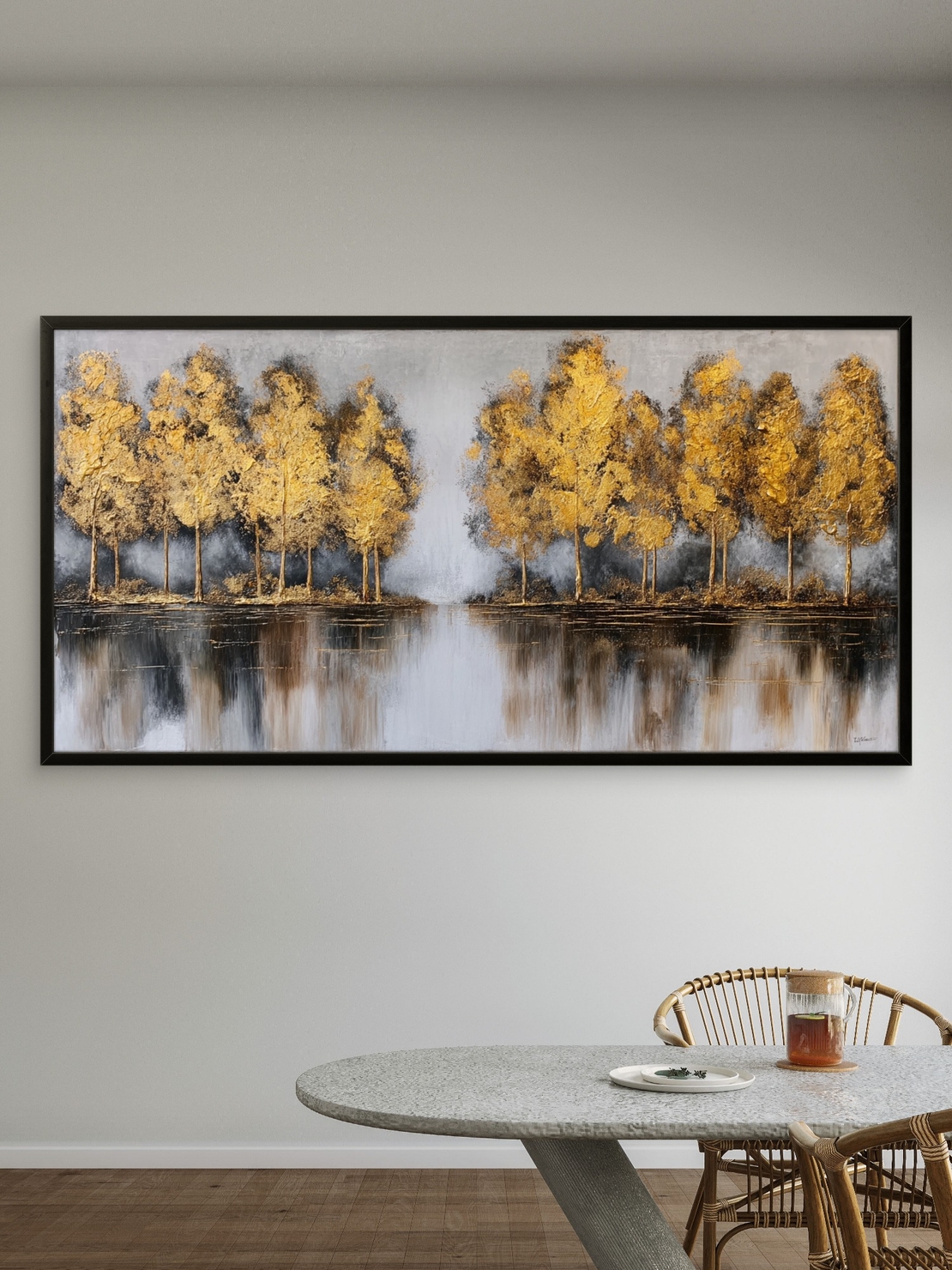 תמונת קנבס של יער עצים זהובים עם השתקפות במים בסגנון מודרני