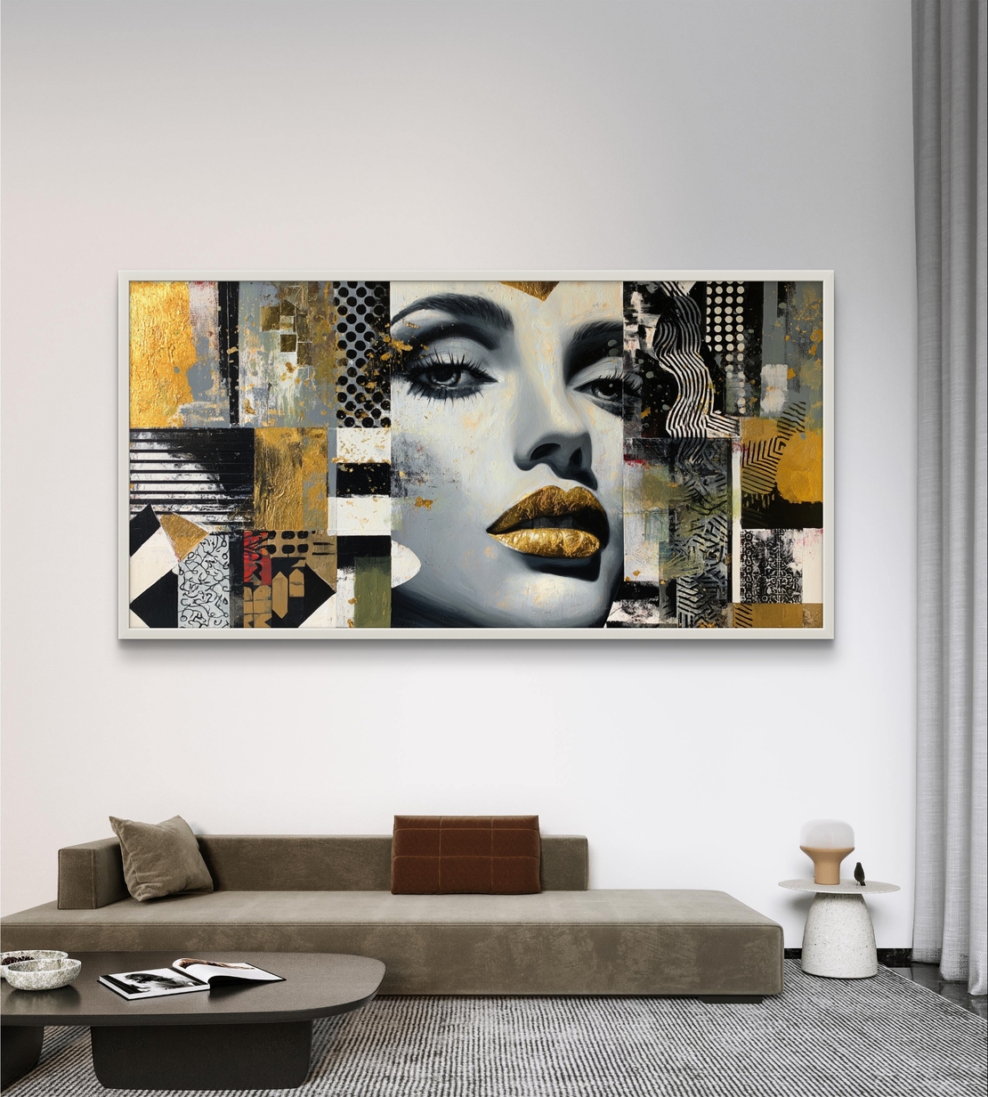 תמונת קנבס לרוחב עם דיוקן נשי אבסטרקטי ונגיעות זהב בגווני שחור, לבן ואפור, בהדפסה חלקה לעיצוב מודרני ויוקרתי.