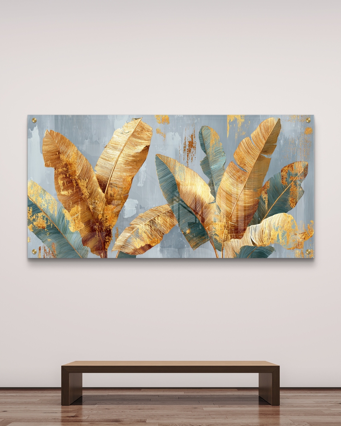 תמונת זכוכית לרוחב עם עלי בננה זהובים וטורקיז על רקע אפור-כחלחל בעיצוב מודרני יוקרתי