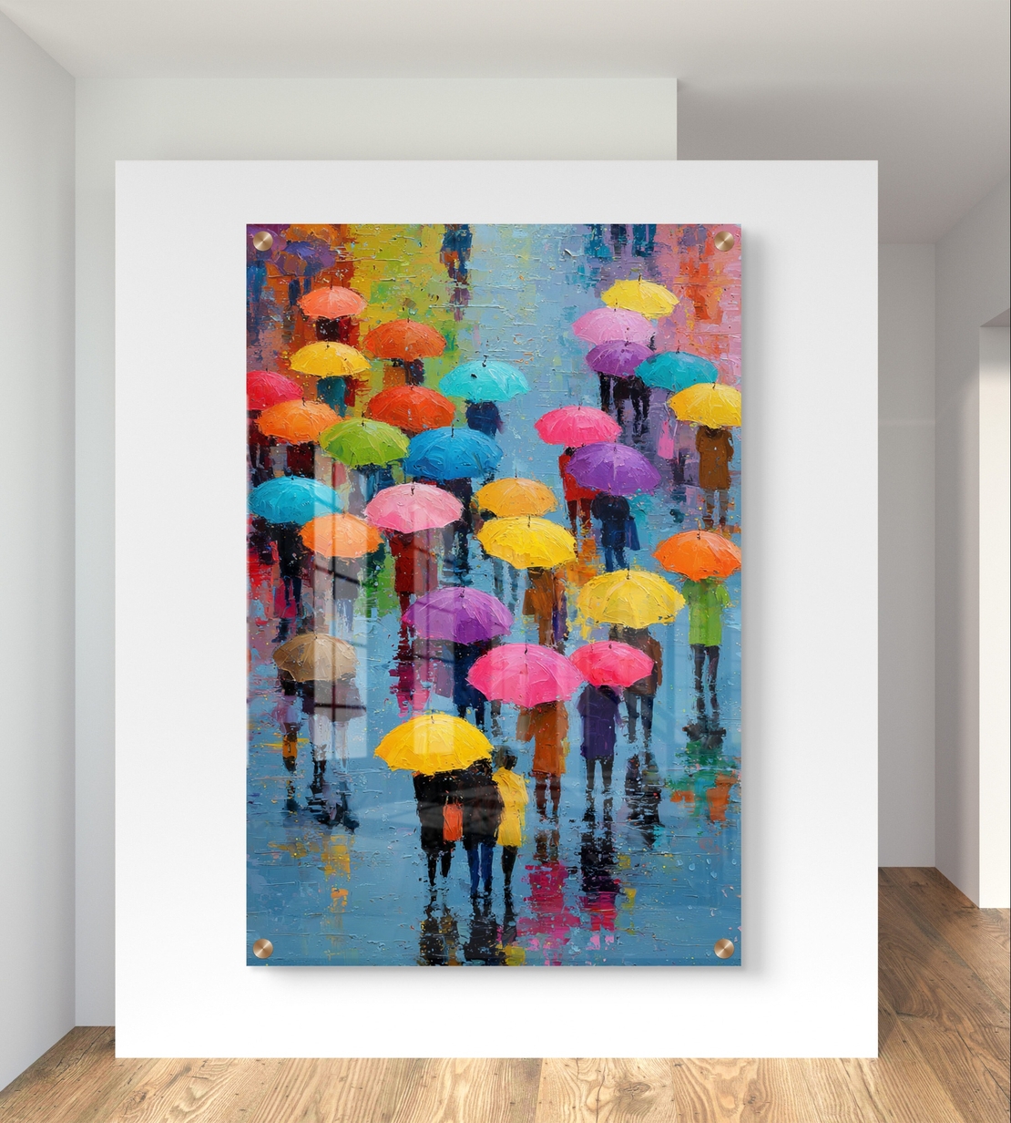 תמונת זכוכית צבעונית עם אנשים תחת מטריות בגוונים חזקים על רקע גשום – תכשיט לבית