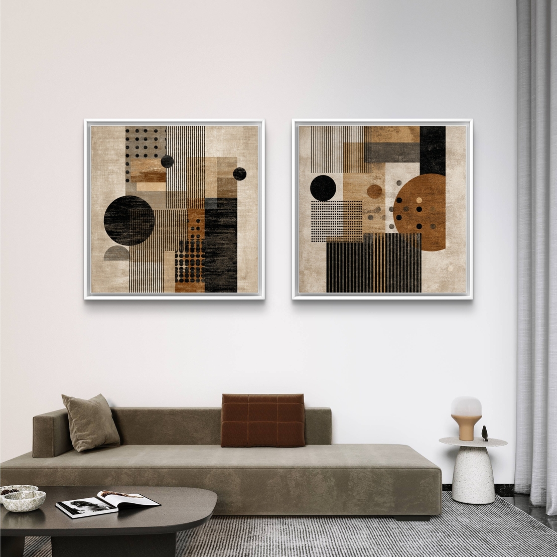 זוג תמונות קנבס מרובעות בעיצוב גאומטרי בגווני חום, בז’ ושחור