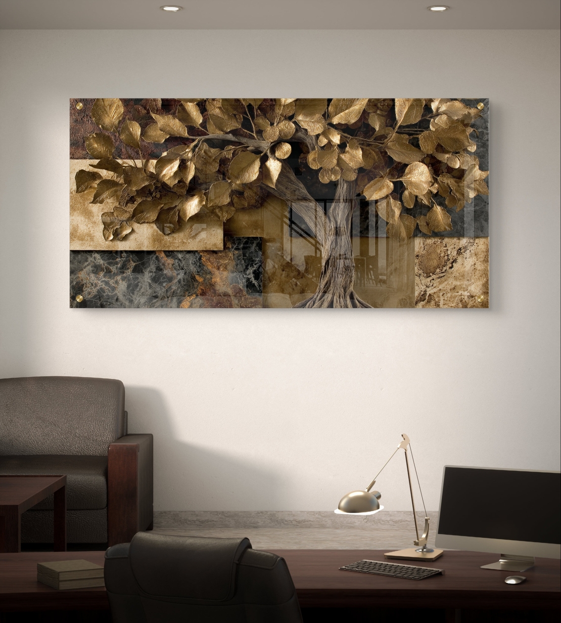 תמונת זכוכית לרוחב עם עץ בעל עלים מוזהבים בעיצוב יוקרתי בגווני זהב וחום עמוק, בהדפסה חלקה