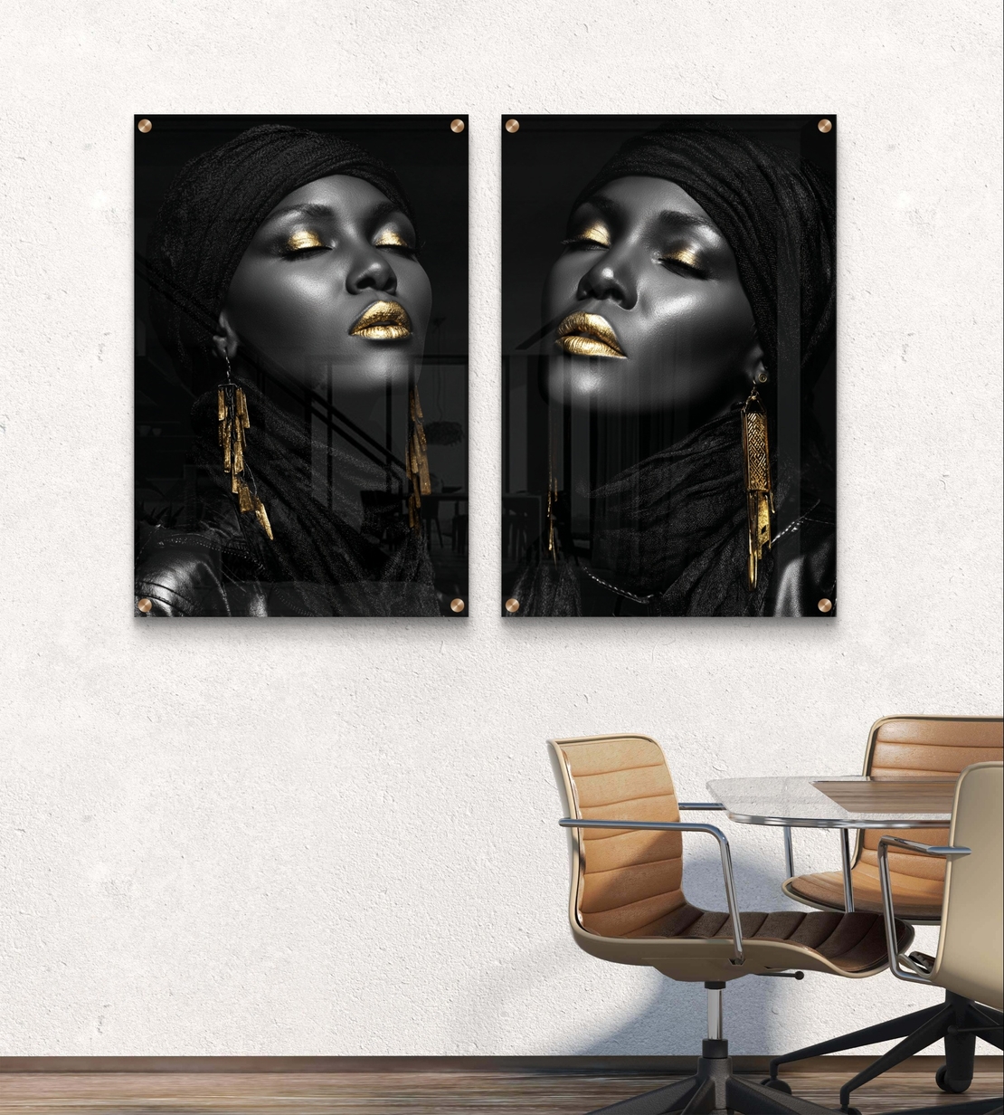זוג תמונות זכוכית בפורטרט נשי בשחור וזהב עם הדפסה חלקה ויוקרתית