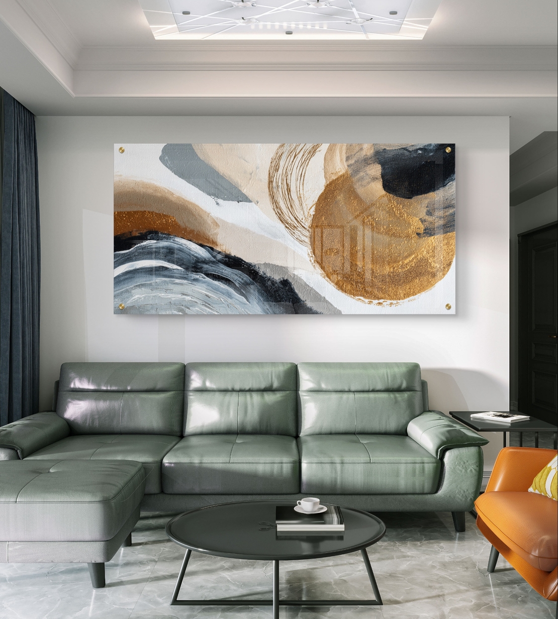 תמונת זכוכית לרוחב בעיצוב אבסטרקטי עם גווני אפור וכחול ונגיעות זהב